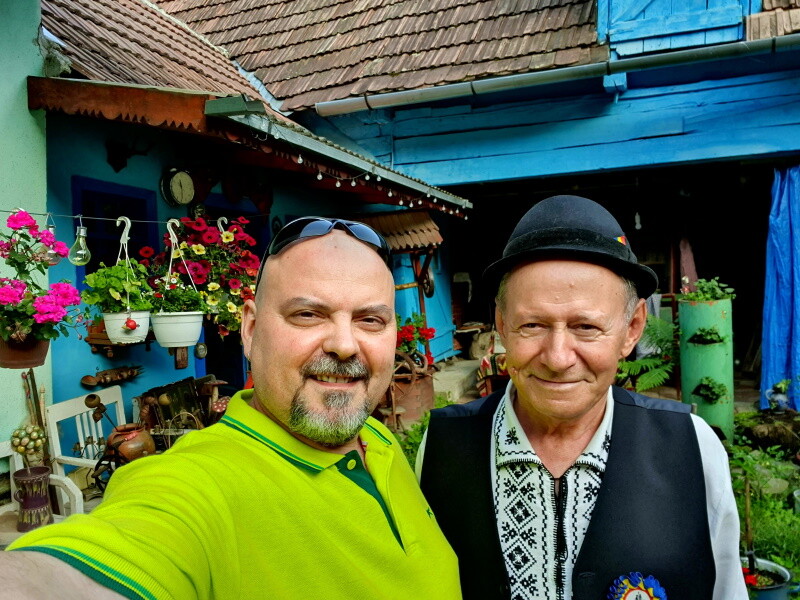 Pavel Diaconu :)