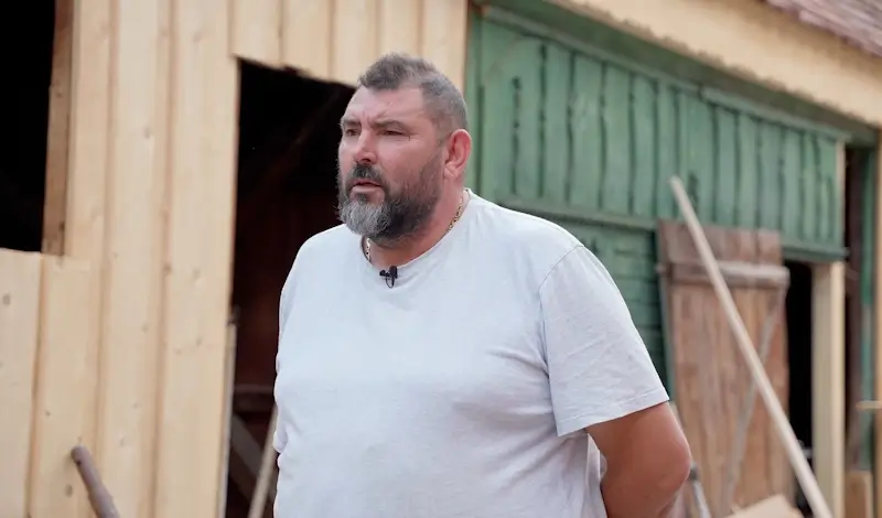 Florin Rotar participa la restaurarea caselor traditionale